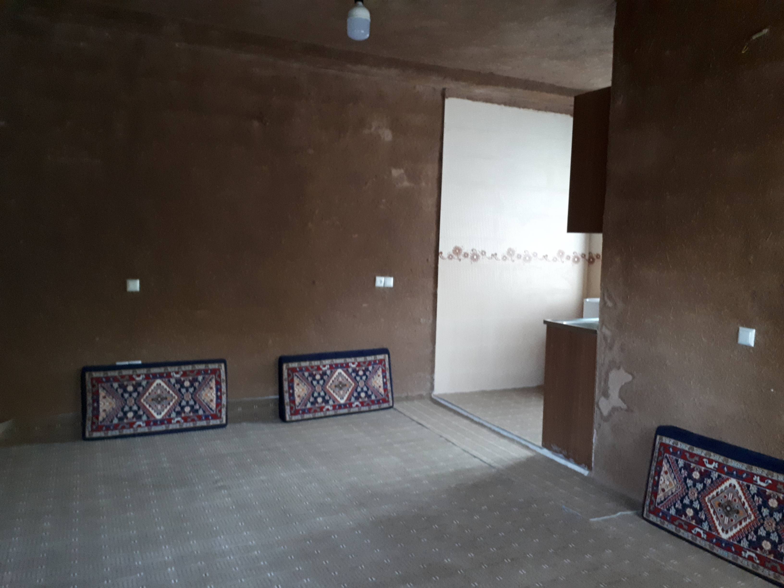 تصویر بومگردی قلعه عقابها 2