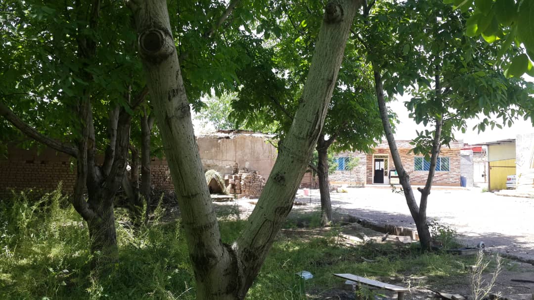 تصویر خانه باغ در جاده قزوین رشت